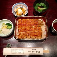 五代目 野田岩 麻布飯倉本店 - 山吹（うなぎが2切） 4,600円（ご飯少なめ）