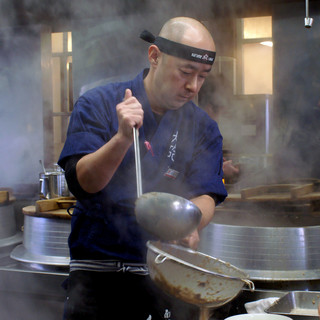 久留米 大砲ラーメン 天神今泉店