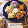Enjoy! EAST - 料理写真:ランチはビュッフェスタイルで食べ放題！