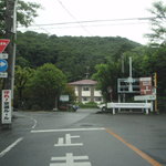 蕎遊庵 - 外観２。　外観１から、２００ｍ。突き当たりを右に、・・・・すぐ、外観３。で、左へ。