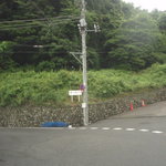 蕎遊庵 - 外観４。左へ、（道なり可）