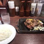 いきなり！ステーキ 銀座4丁目店 - 