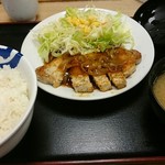 Matsuya - 厚切りポークステーキ定食。
