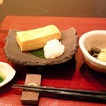 日本料理 喜春 - 卵焼き、蕨の酢味噌和え
