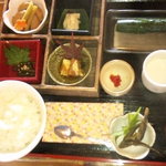 かま炊きめしや こめ太郎 - 越後お発ち飯