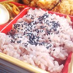 Tsuruya - 赤飯とんかつ弁当540円 