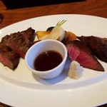 裏参道牛肉店 - おおひら牛ビフテキ定食(4200円)です。