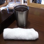 プルジャ ダイニング - ・香りの良いオシボリと香りの良い茶