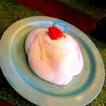 生クリーム専門店MILK CAFE - 