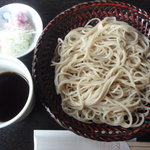 蕎遊庵 - せいろ、５００円。普通においしい。一茶庵門下で手に入るそば粉でしょうか？。