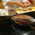 日本橋蛎殻町 すぎた - あじ。特等席の片鱗