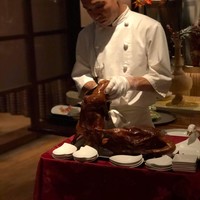 China Four Seasons 六本木店 - 北京ダック調理中