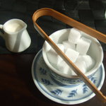 イル カフェ・モリタ - お砂糖とミルク