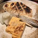 めしの助 - 焼き目が美しい