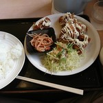 音吉やきとり - 唐揚げ定食