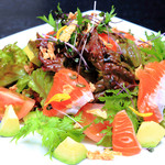 avocado and salmon salad