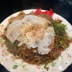 演歌 - 目玉焼き焼きそば（大盛）...350円
