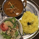 クレイオーブン ウラアキバ - 日替わりカレーランチにサラダを追加。