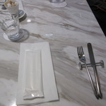 リール ギンザ - テーブルセッティング