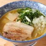 Men Doraku Kaguraya - 濃潤白湯鶏そば