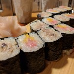 天史朗鮨 - 細巻き（塩辛、トロたく）
