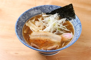 麺道楽 神楽や - 神楽や中華そば清湯スープ