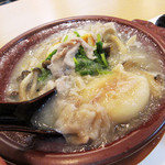 和久 - 4.みぞれ鍋 お餅2個 壬生菜 シメジ 豚肉('18年2月の4500円コース)