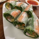 タイ国専門食堂 - 生春巻き　野菜がしゃきっと