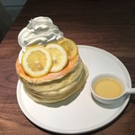 えぐぅ～ カフェ - ハニーレモンパンケーキ