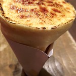 絹焼包み 月の雨 - ベンチの隙間に差して撮る！