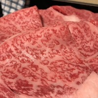 三嶋亭 本店 - 国産黒毛和牛のすき焼き