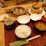 蒸籠蒸ししゃぶしゃぶ向島 - 