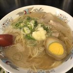 長浜ラーメンとん吉 - 