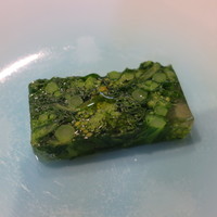 リナシメント - アミューズ（シェフからの贈り物）：菜の花のテリーヌ2