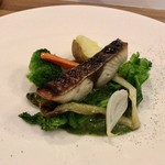 魚料理　サワラ春菊ソース