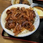 桃屋 - とろっとろになるまで煮込まれていて、なんだかクセになる味わい