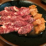 紅梅園 - H.29.12.10.夜 (上)ハラミ @1,450円・(上)ミノ @900円