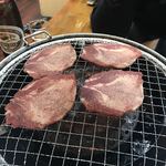 焼肉 亀八 - 