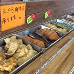 こがね製麺所 - 惣菜類。