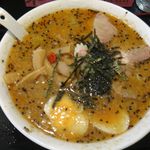 漢方ラーメン 渡辺 - 全部のせ。漢方ラーメン渡辺(岐阜県多治見)食彩品館.jp撮影