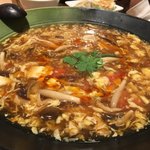 西安健菜キッチン - 黒酢風味の癖になる酸辣湯麺