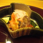 赤坂 詠月 - 造り三点盛(鯛 腹身、赤貝、活車海老)