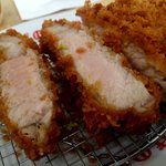 とんかつ & とり天 しげのや食堂 - 今日もいい色ｗ