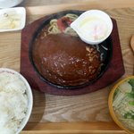 とんかつ & とり天 しげのや食堂 - こちらはジャンボハンバーグ定食