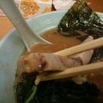 らー麺 家道 - チャーシューが分厚いです！