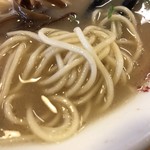 佐賀ラーメン 喰道楽 - 麺の感じ