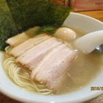 らーめん 空王士 - 無化調 塩ラーメン  全部のせ
            ¥1030