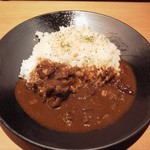 炭焼創作割烹 旬 - 仙台牛カレー５４０円（税込）