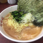 横浜ラーメン 町田家 - 