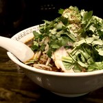 スパイス・ラー麺 卍力 - ＜2018年03月再訪・44回目＞スパイスラーメン・もやし・パクチー・にんにく・1,080円